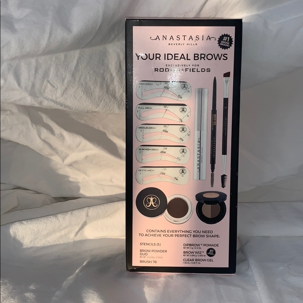 Anastasia brow kit